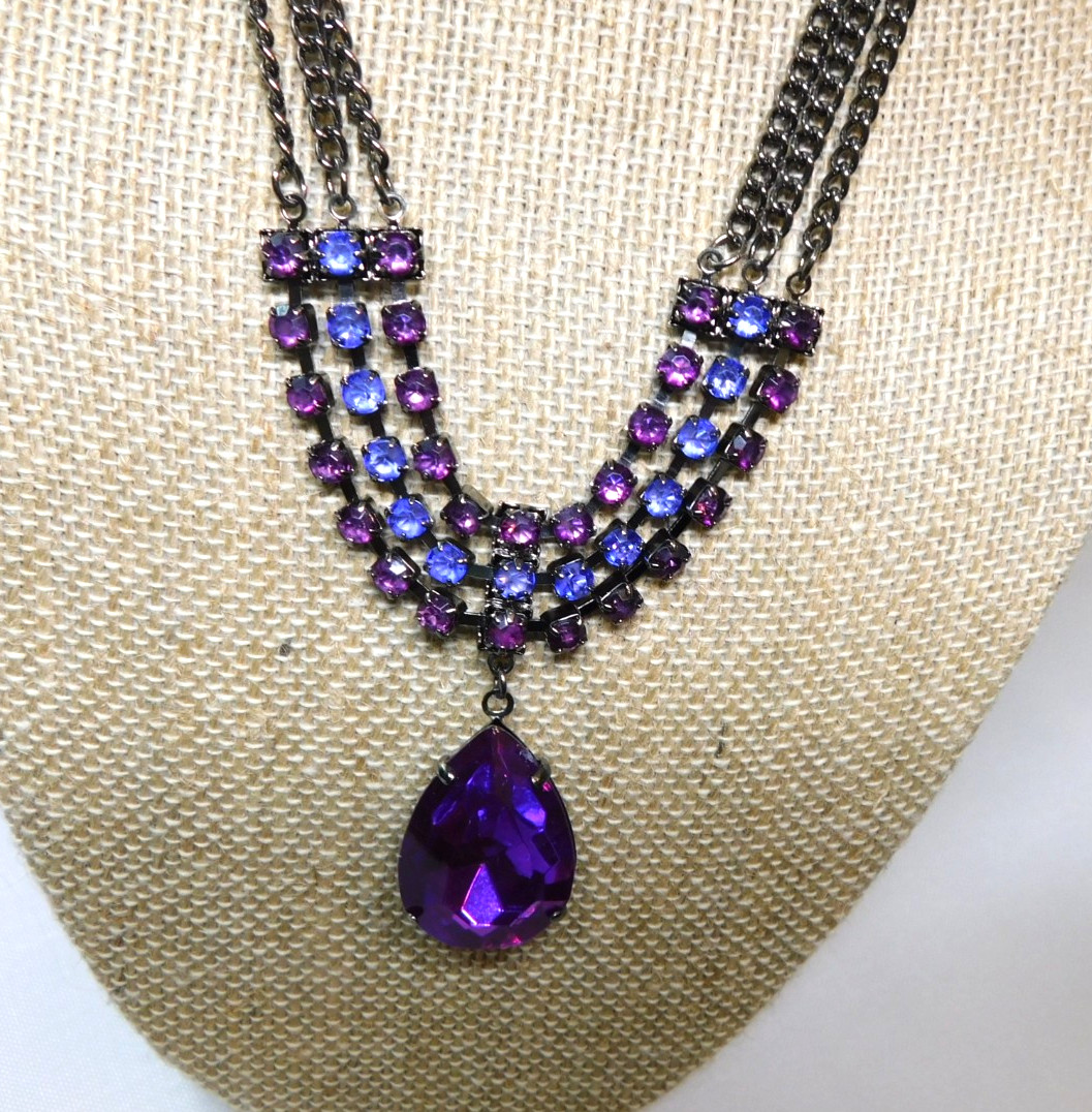 ROBERT ROSE TWO TONE PURPLE RHINESTONE STRANDED TEARDROP CHARM NECKLACE