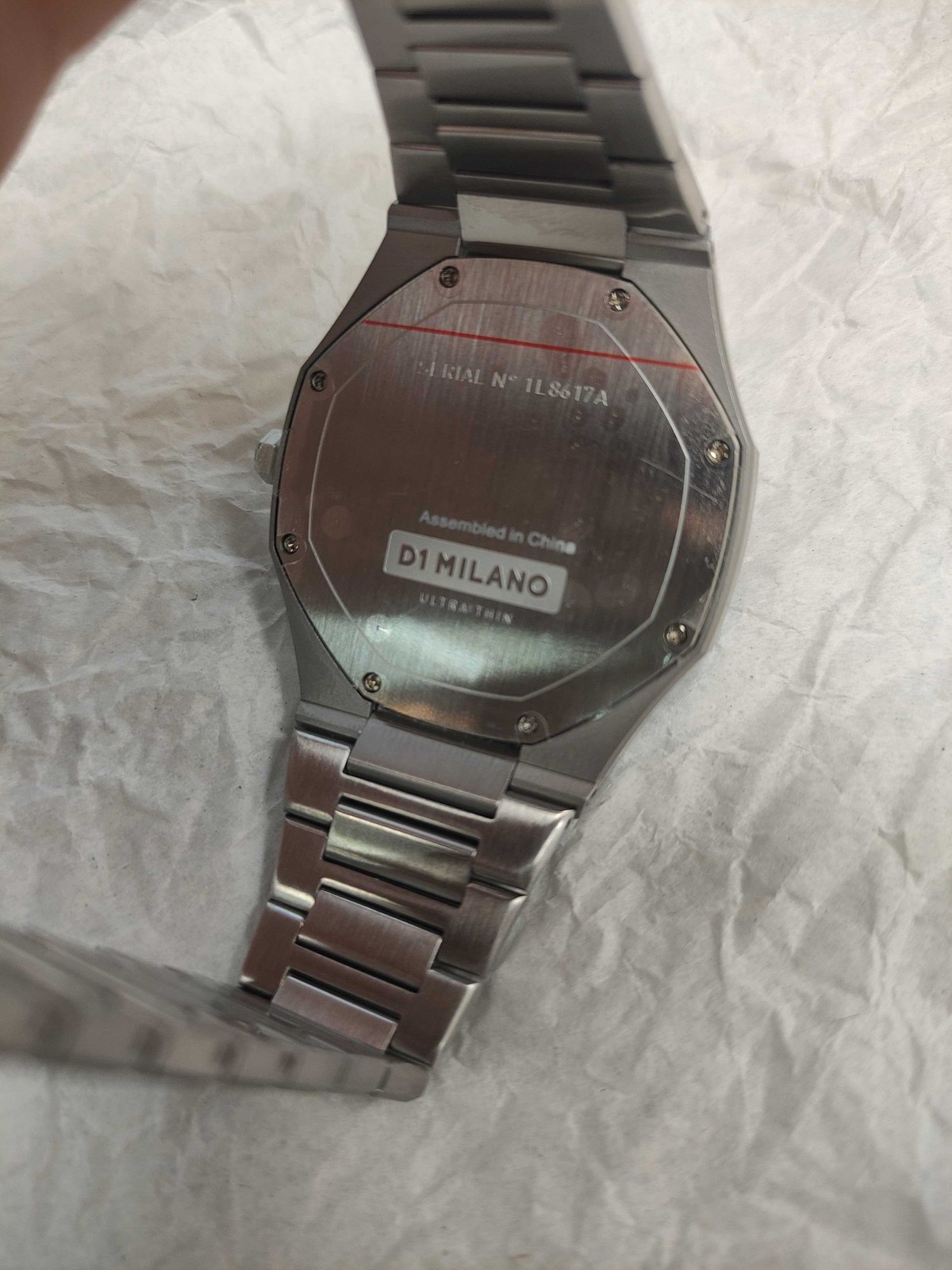 D1 MILANO ULTRATHIN UNISEX WATCH STAINLESS STEEL BORDEAUX RED UTBJ11 RRP £325 AD