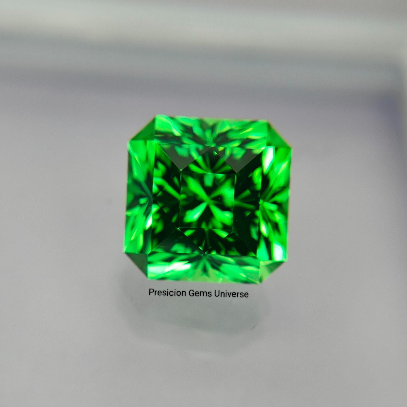 Precision Cut, 6.77 Ct Lab Green YAG Yttrium Aluminum Garnet, 9 MM Asscher Cut