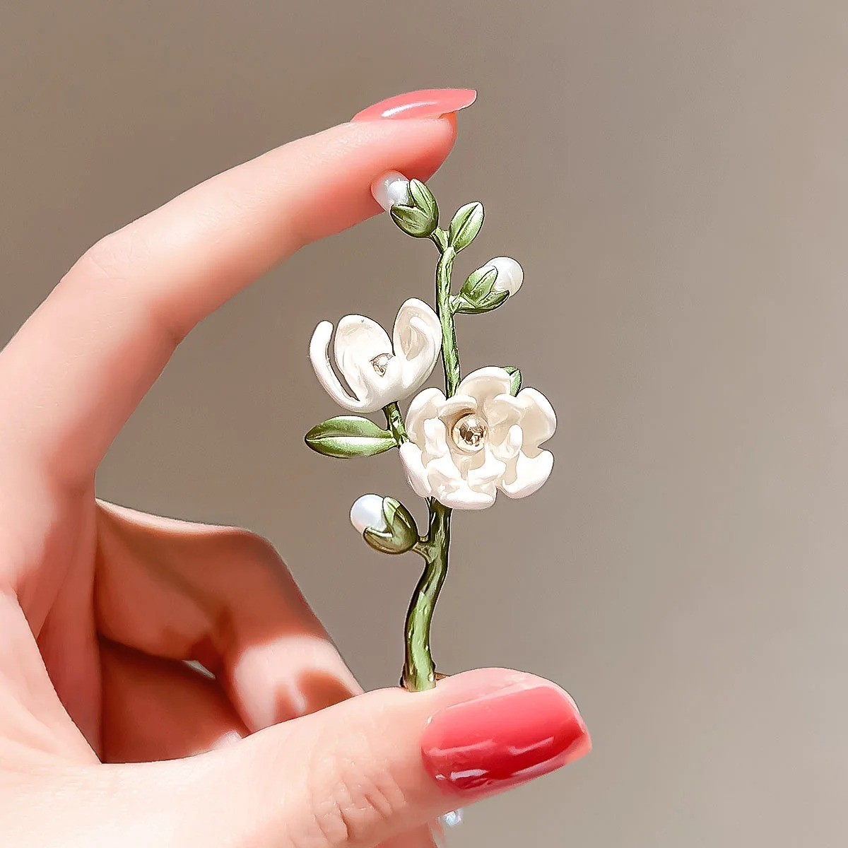 Women Vintage Flower Pearl Brooches Pins Enamel Plant Pin Corsage Badges Jewelry