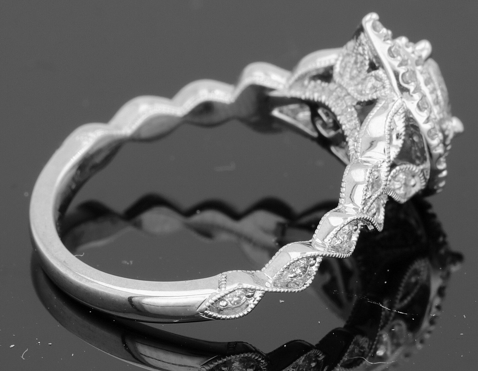 Ring Nail Lane 14k W/G 4.1gr Size7 Diamonds 0.27ct+0.46ct mele VS1 /VS #1675