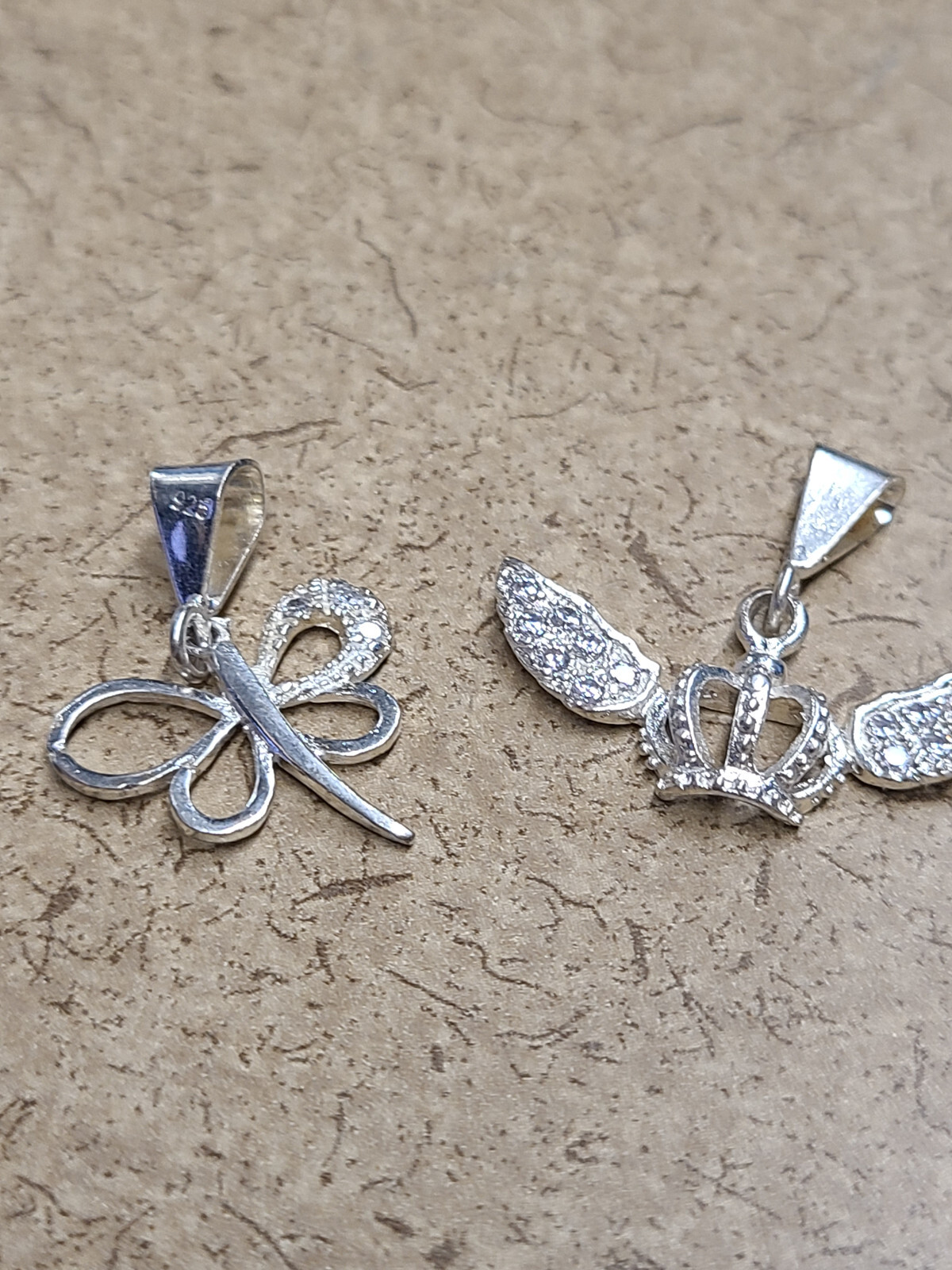 Lot of 2 925 Pendants 3 Grams tw