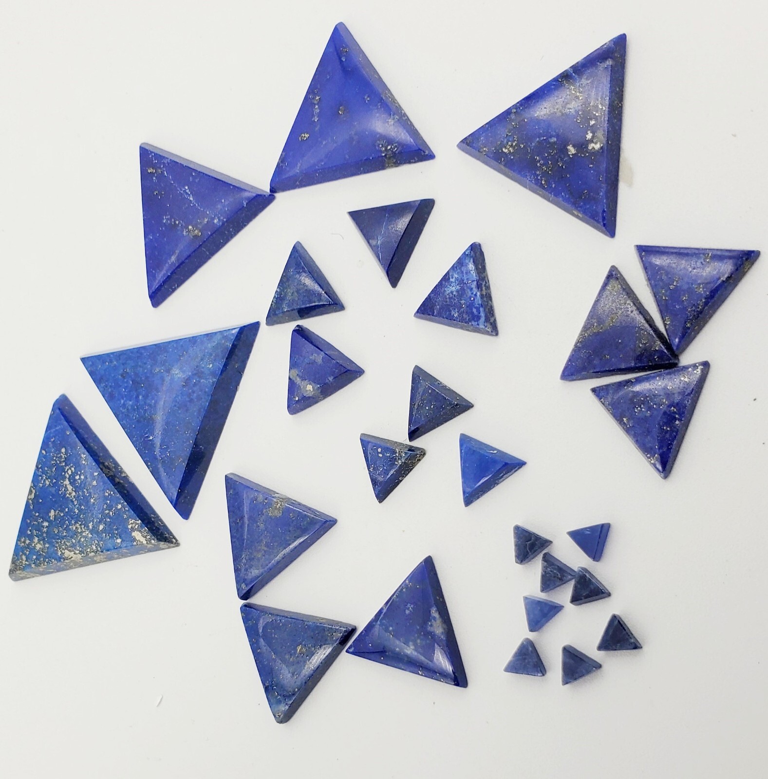 4 Pieces Natural Lapis lazuli Triangle shape Bevel Buff top cut 20×20 MM