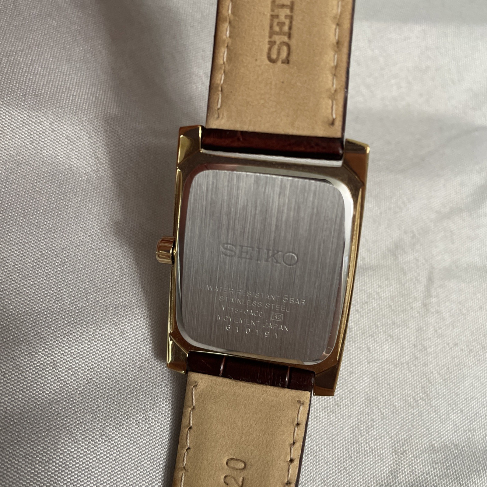 Seiko Solar Watch With Original Leather Band, V115-0AC0, Working
