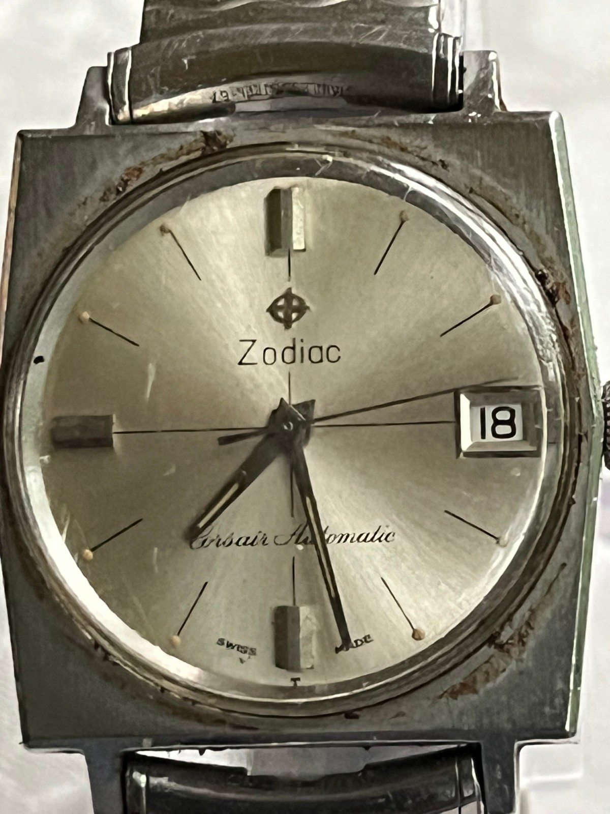 Zodiac Corsair Automatic Swiss Vintage Watch Date Window Working