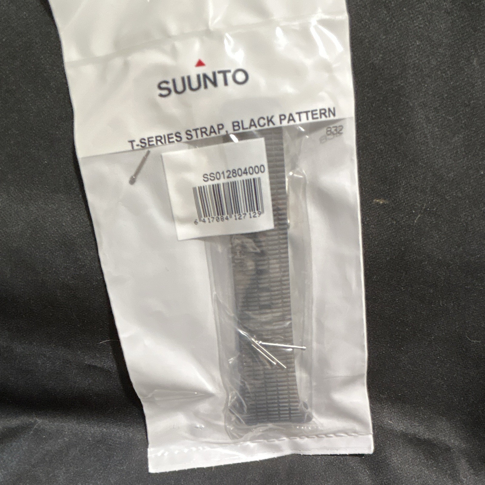 Suunto T-Series Wristwatch Band Two-Piece Rubber Strap Black 22mm SS012804000