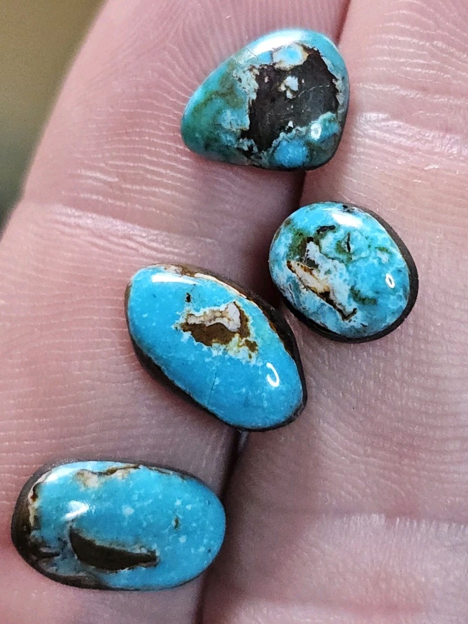 Beautiful Carico Lake Turquoise Robin Egg Blue Cab Lot. 8.05ct. Vintage Natural
