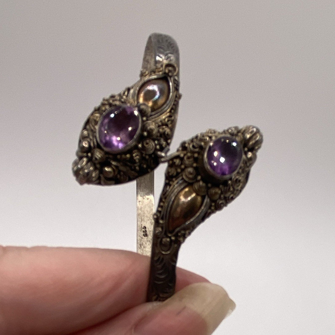 Sterling silver Cuff Bracelet with 2 Oval Purple Amethyst Stones from Bali
