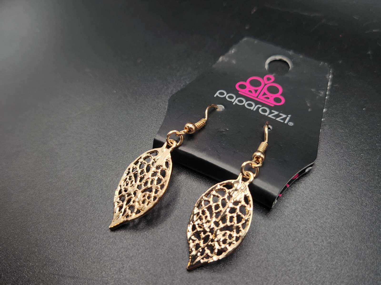 #0044 – Paparazzi Gold Tone Filigree Leaf Dangle Earrings Openwork Fish Hook…