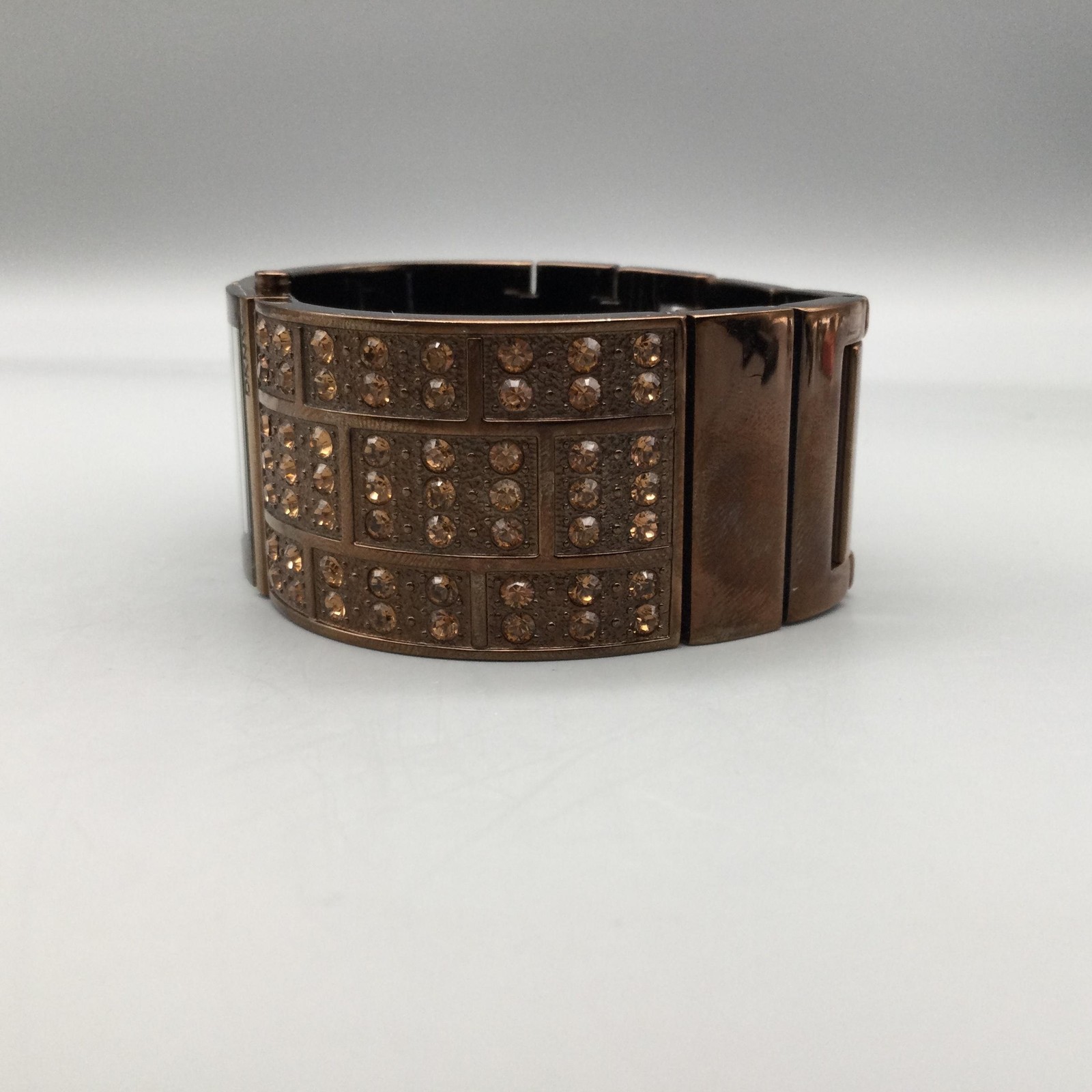 DKNY NY-3885 Womens Watch 28mm Brown Dial Crystals Bangle New Battery 7″