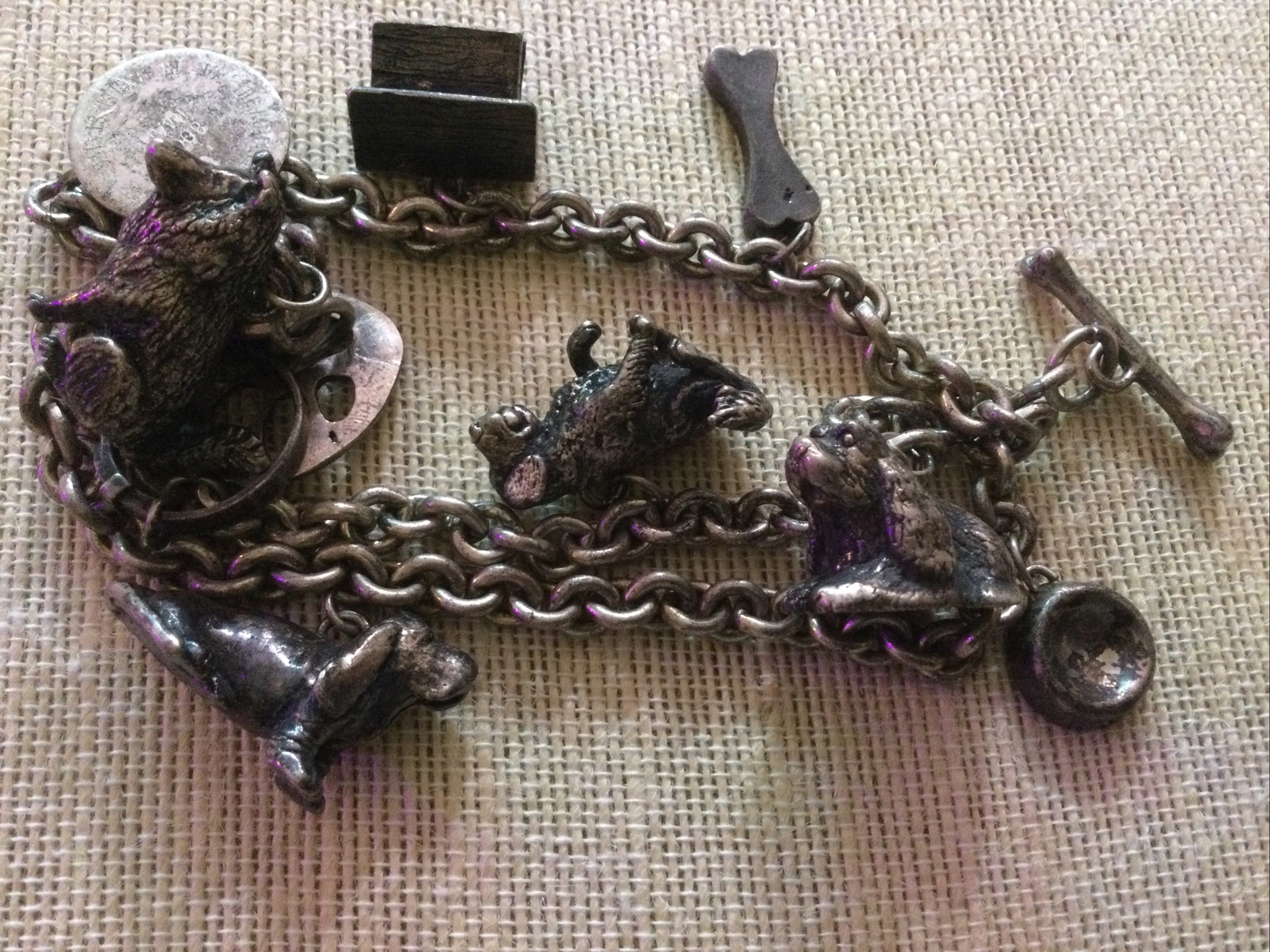 Susan Cummings Sterling Silver Dog Themed Triple Strand Charm Bracelet 107 G