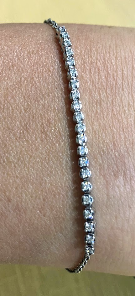 Silver Petite Lab Diamond Tennis Bracelet (1/4 carat / 0.25 ctw)
