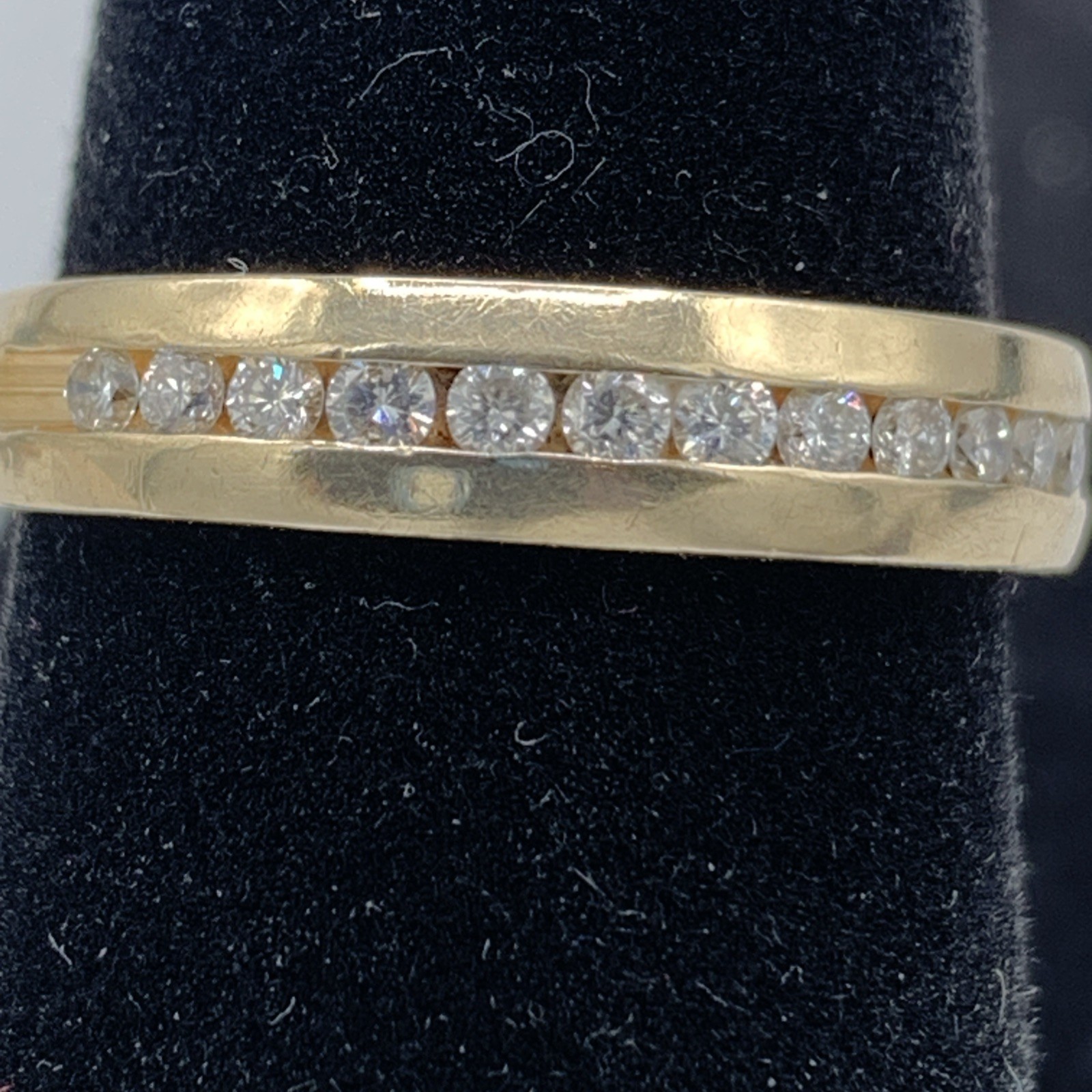 Vintage Magic-Glo 14kt Yellow Gold Channel Set Wedding Band Ring Sz 7 1 /4ct TW