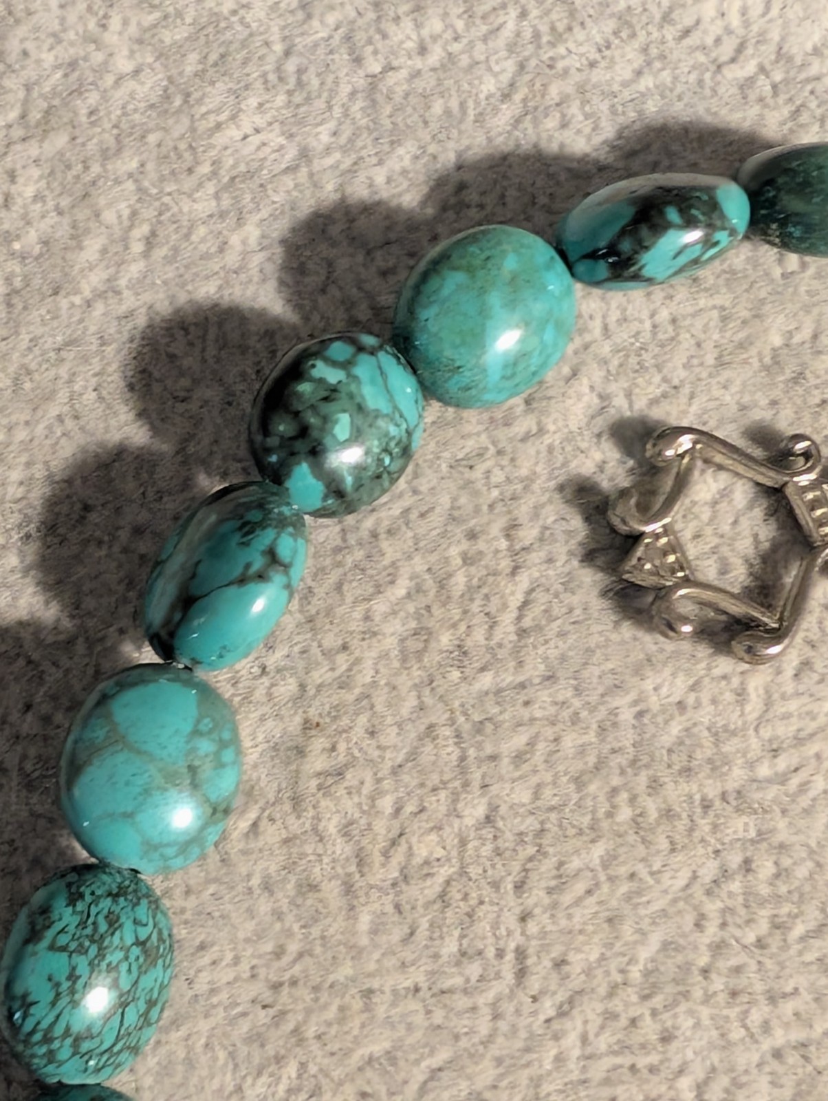 Beautiful Green Blue Spiderweb Turquoise Necklace! 21 Inches Long!