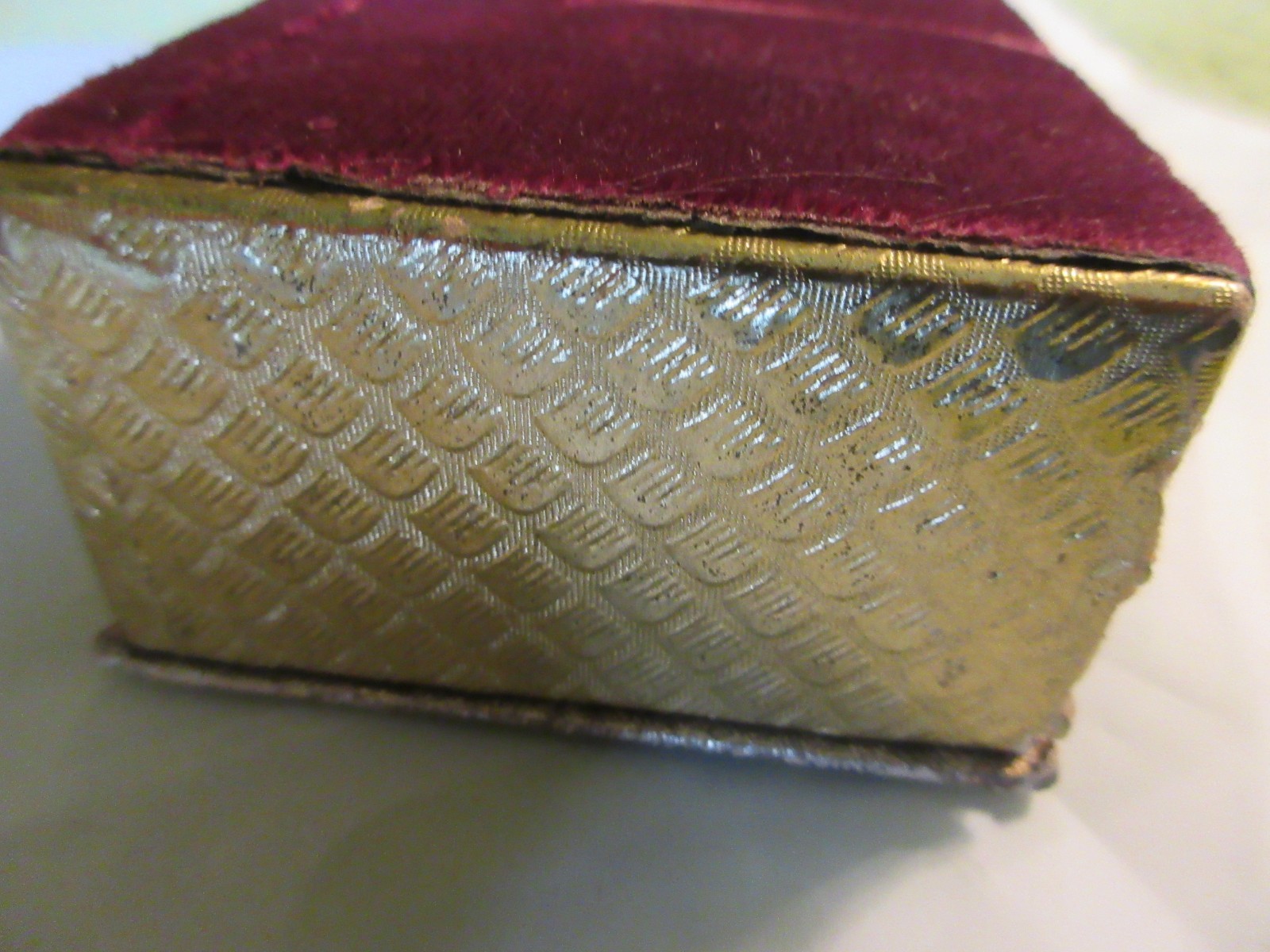 Vintage 1940″s WW11 Sweetheart Expansion Bracelet Victoria Gold Filled w/Box
