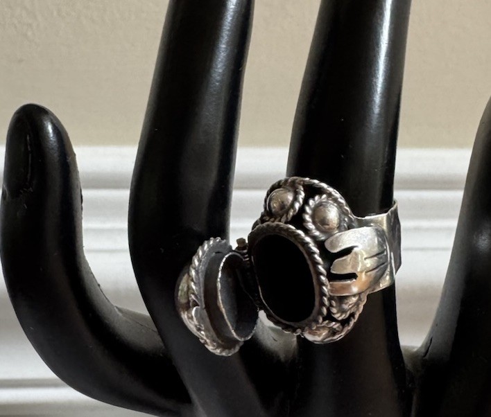 Vintage Sterling Silver Taxco Mexico Poison Ring Size 7-9 Adjustable Rare
