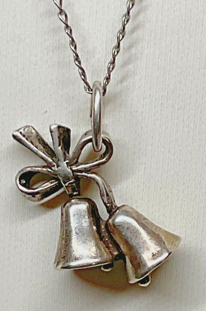 vtg Sterling Silver Bells Charm 16″ sterling silver Necklace Wedding Christmas