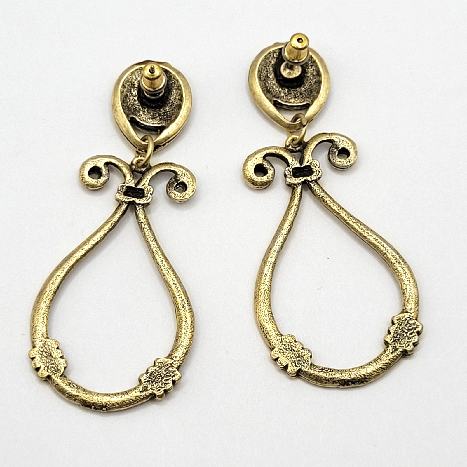 Modern Geometric Loop Hammered Look Ornate Stud Mix Metal Tone Pierced Earrings