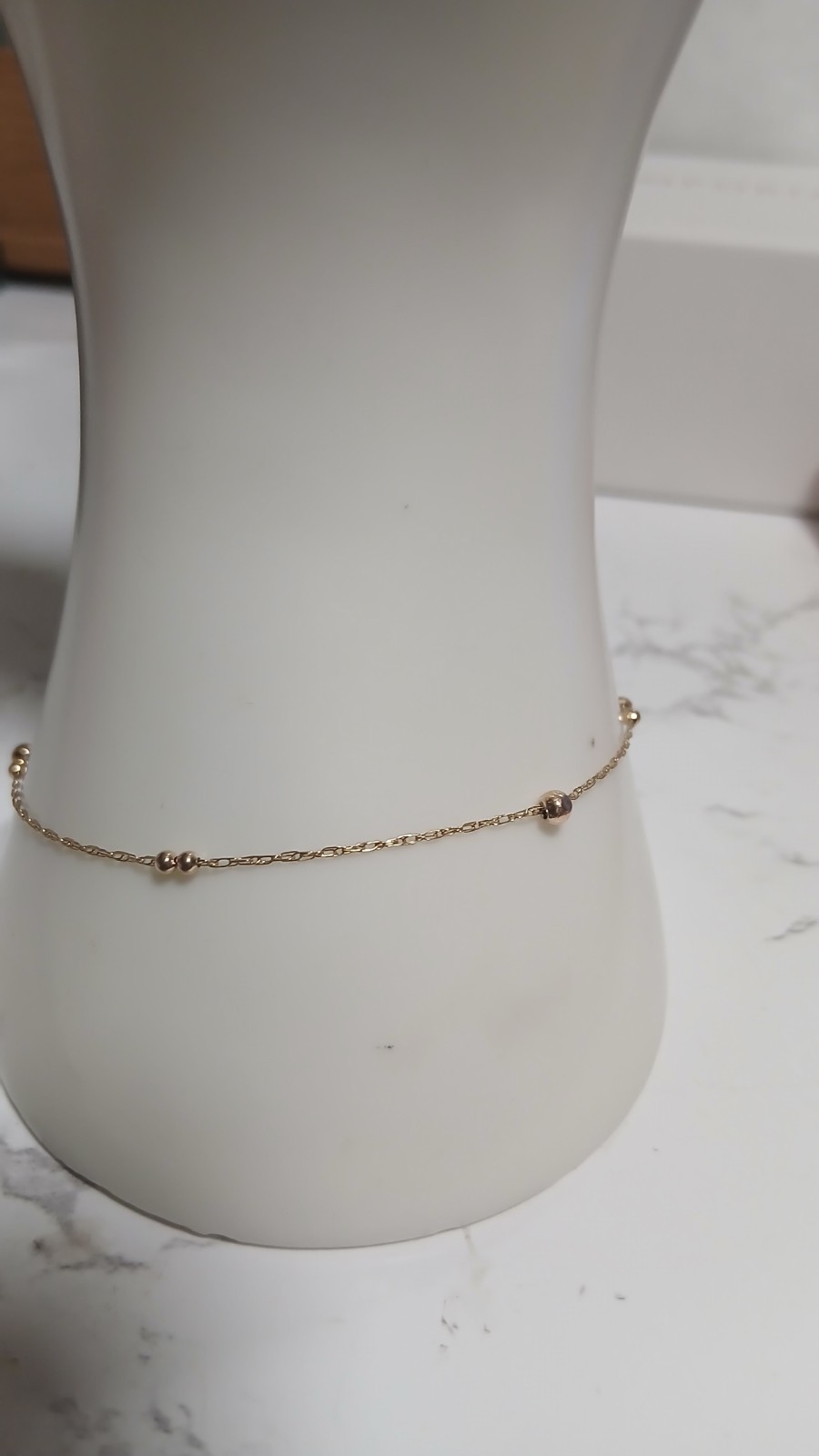 9ct Yellow Gold Bracelet.