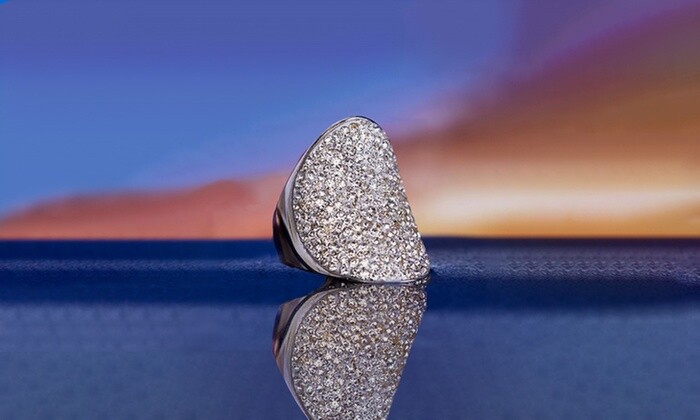 18k White Gold Plated Womens Crystal Cocktail Ring Made with Swarovski Elements