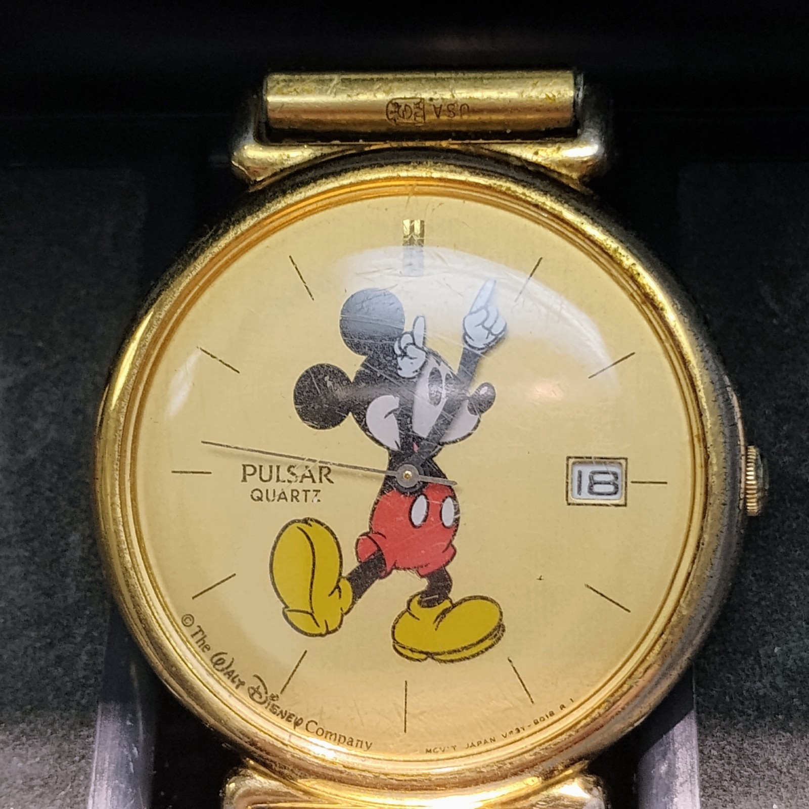 PULSAR ~ DISNEY MICKEY ~ V537-8A30 ~ IN ORIGINAL DISPLAY WITH ORIGINAL TAG