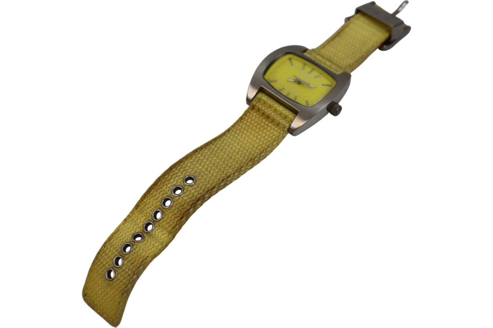 Diesel Wristwatch Yellow Dial Stainless Steel 5bar Water Resistant