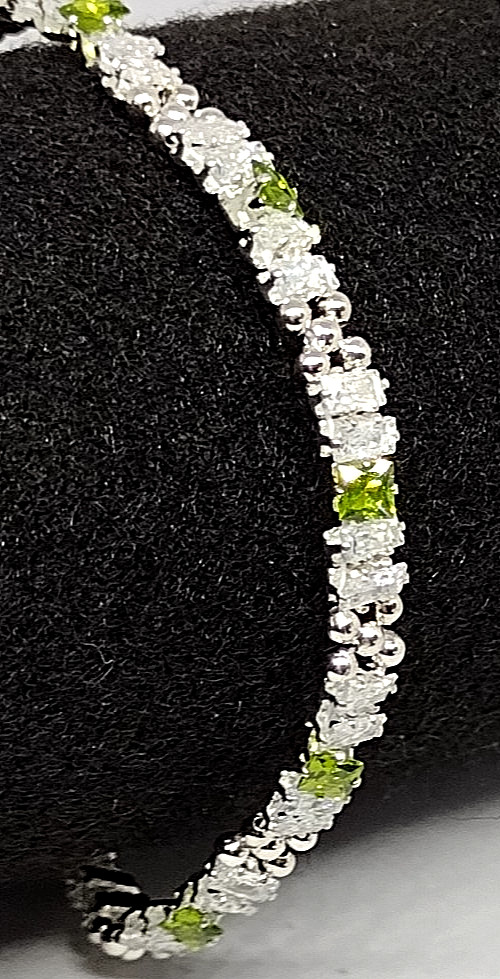 7-inch Bracelet Rectangle Stack – 2x4mm White, 3mm GREEN Square Prong-Sets