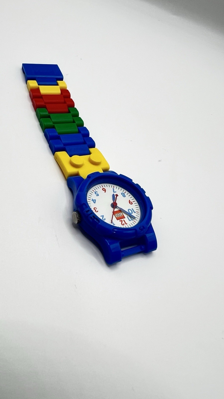 LEGO Unisex Kids Quartz Analog Wristwatch 12-Hour, Multicolor Band, Blue 2004