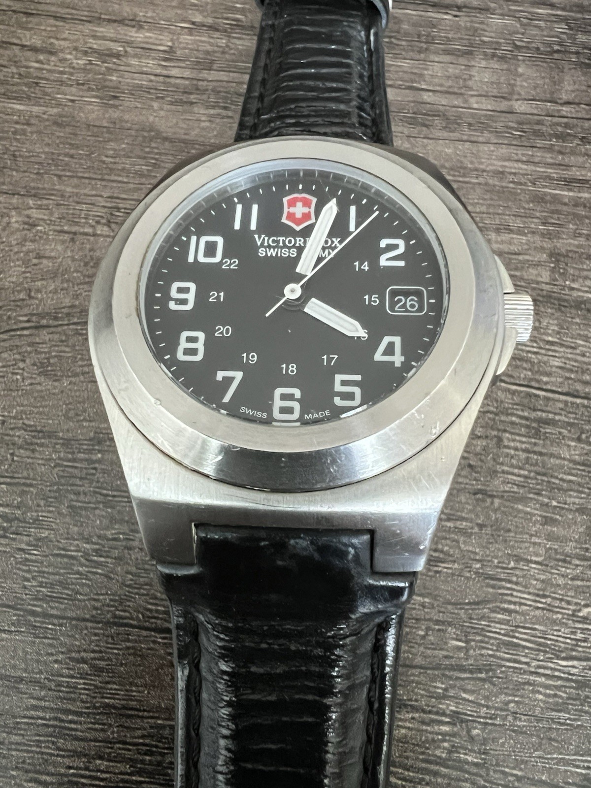 Victorinox Swiss Army Men’s In Original Packaging with Swiss Army Knife Watch