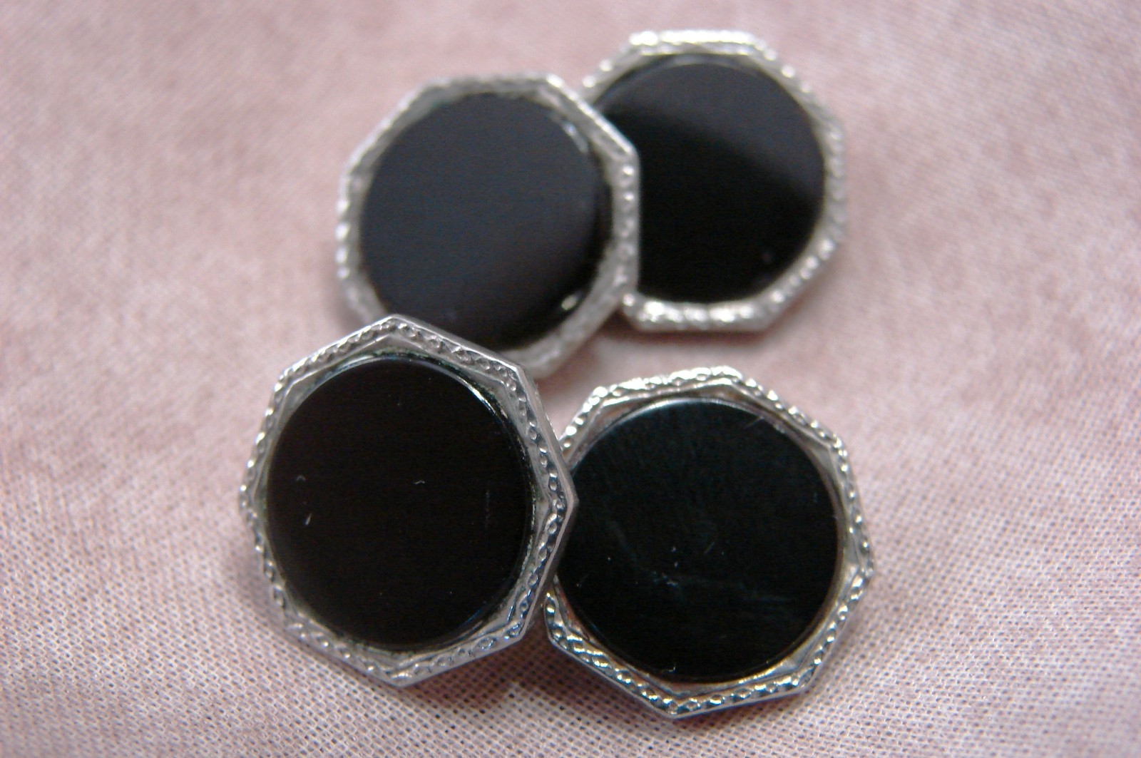 VINTAGE LARTER & SONS BLACK ONYX ROLLED GOLD CUFFLINKS
