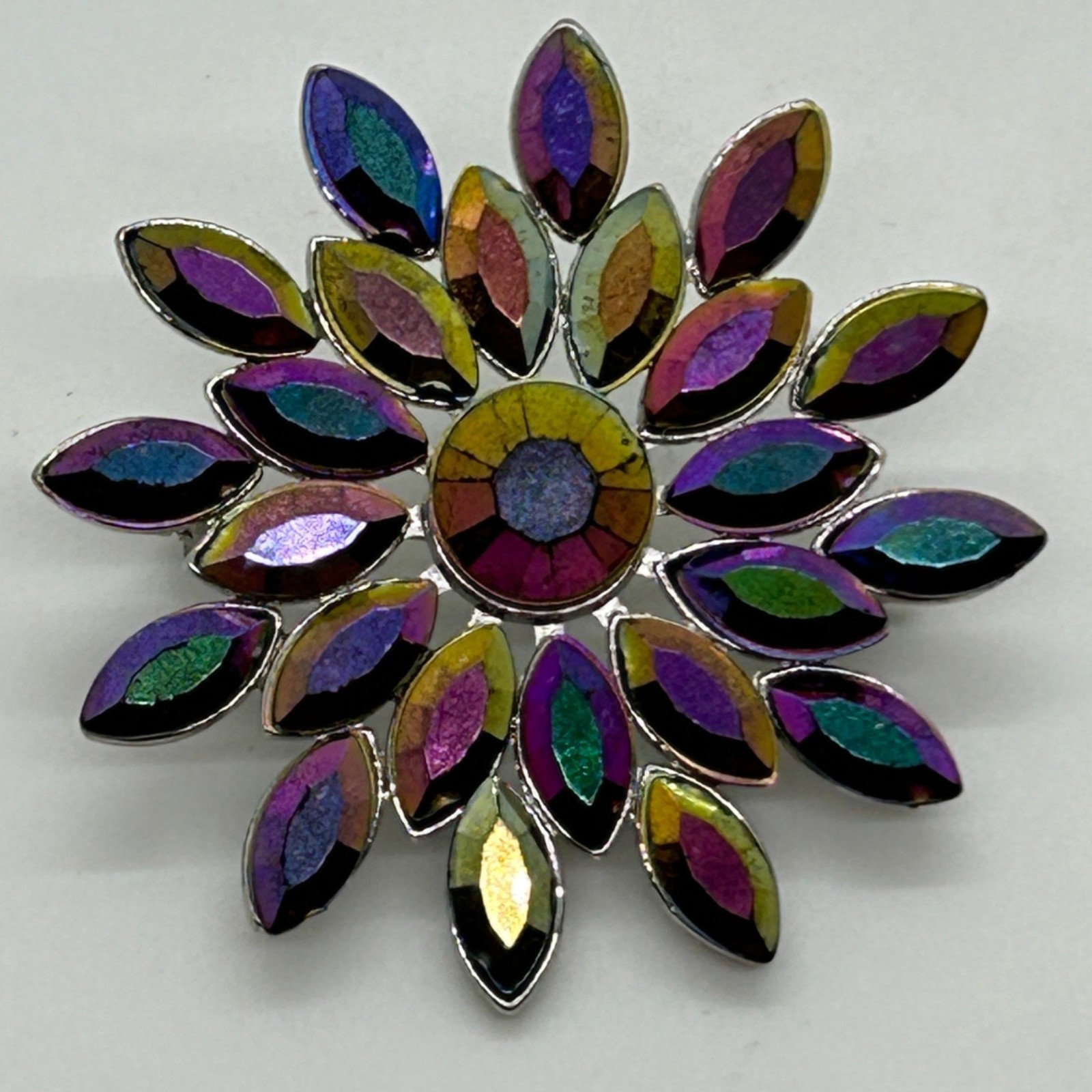 Vintage Aurora Borealis Brooch Acrylic Rhinestone Starburst Iridescent Oil Slick
