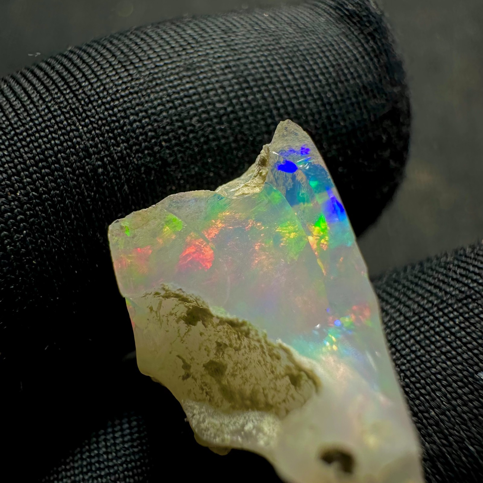Natural White Ethiopian Opal Rough, Rainbow Fire Raw Opal, Play Of Color Opal