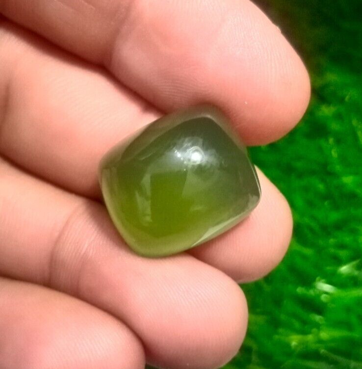 28.00 Carat Natural Loop Clean Serpentine Cabochon Loos Gemstone From Pakistan