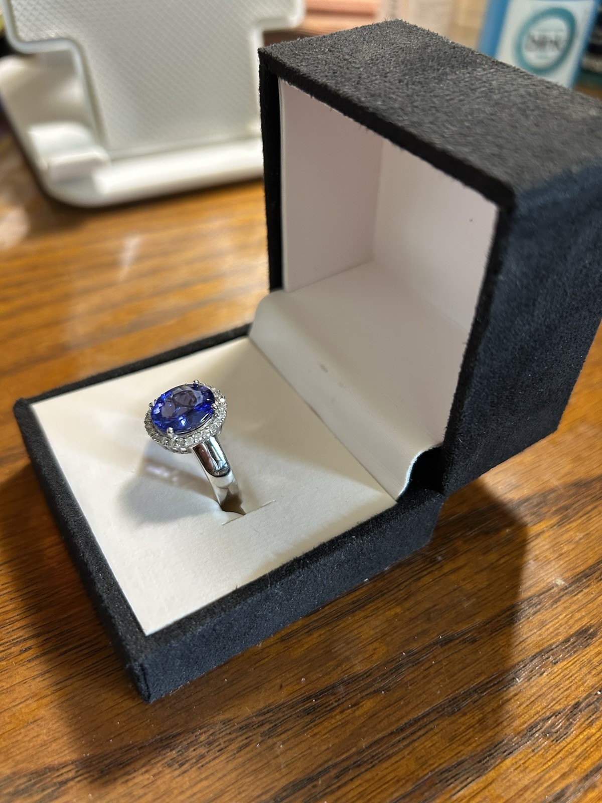 3.75 CT AAAA BLUE VIOLET TANZANITE Halo Of 24 Round White Diamonds In 950 Plat
