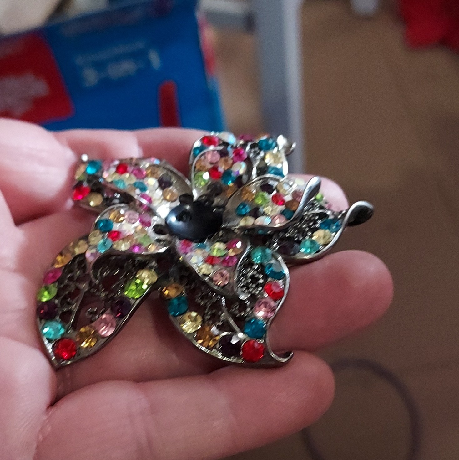 Multicolor Rhinestone Flower Brooch Pin Silver Tone Metal Floral Theme