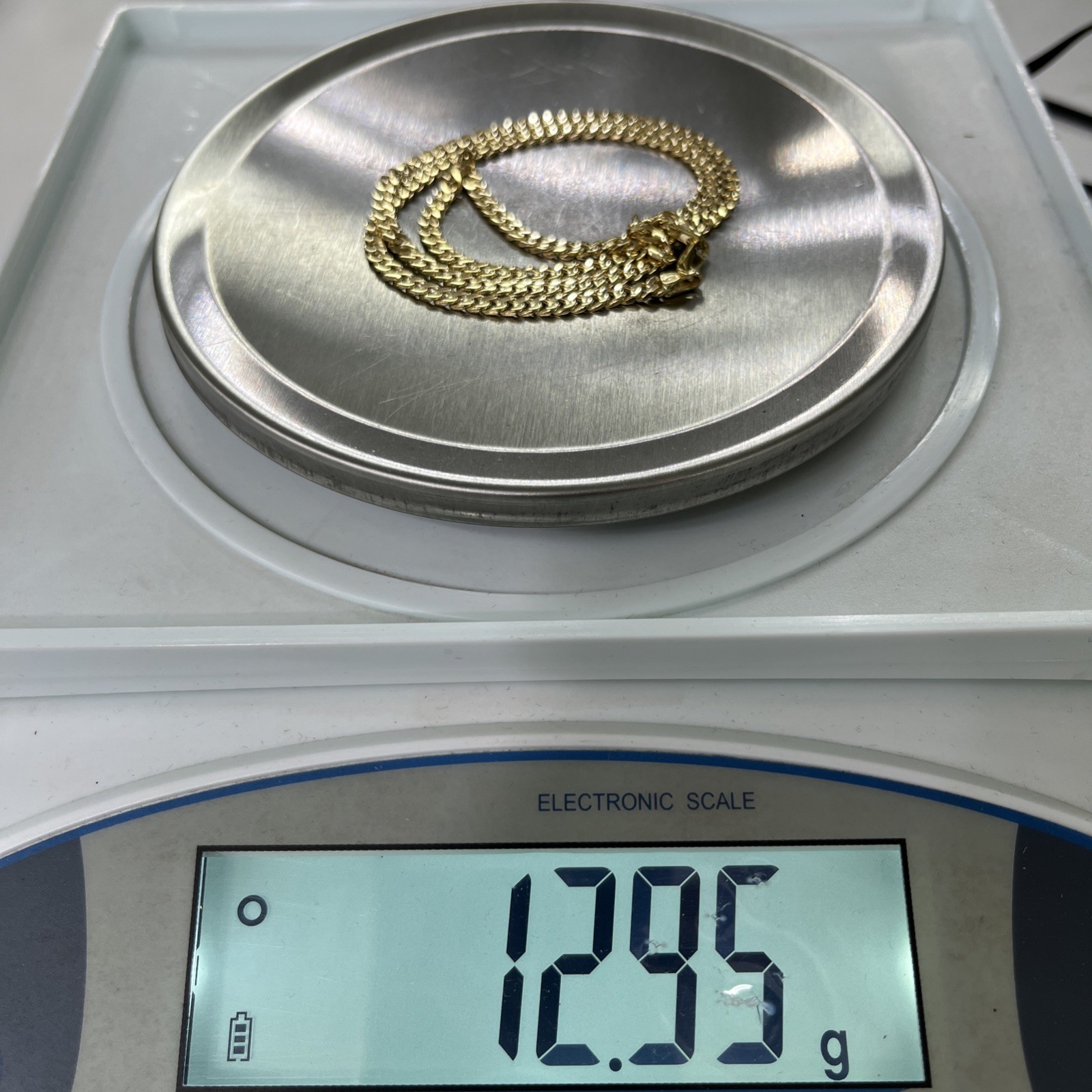 9ct 9k Yellow Gold Curb Cuban Link Chain Necklace 12.95 Grams 45.5cm. Brand New