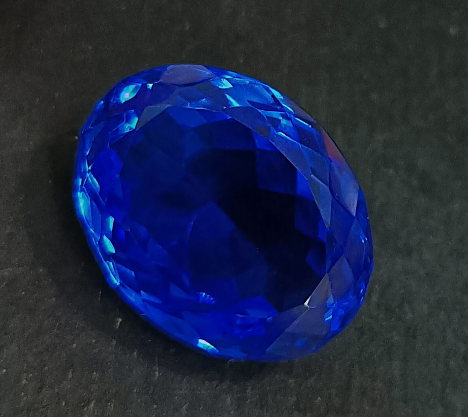 20 Ct AAA+ Natural Kashmiri Blue Sapphire Loose Gemstone Oval Cut EGL Certified