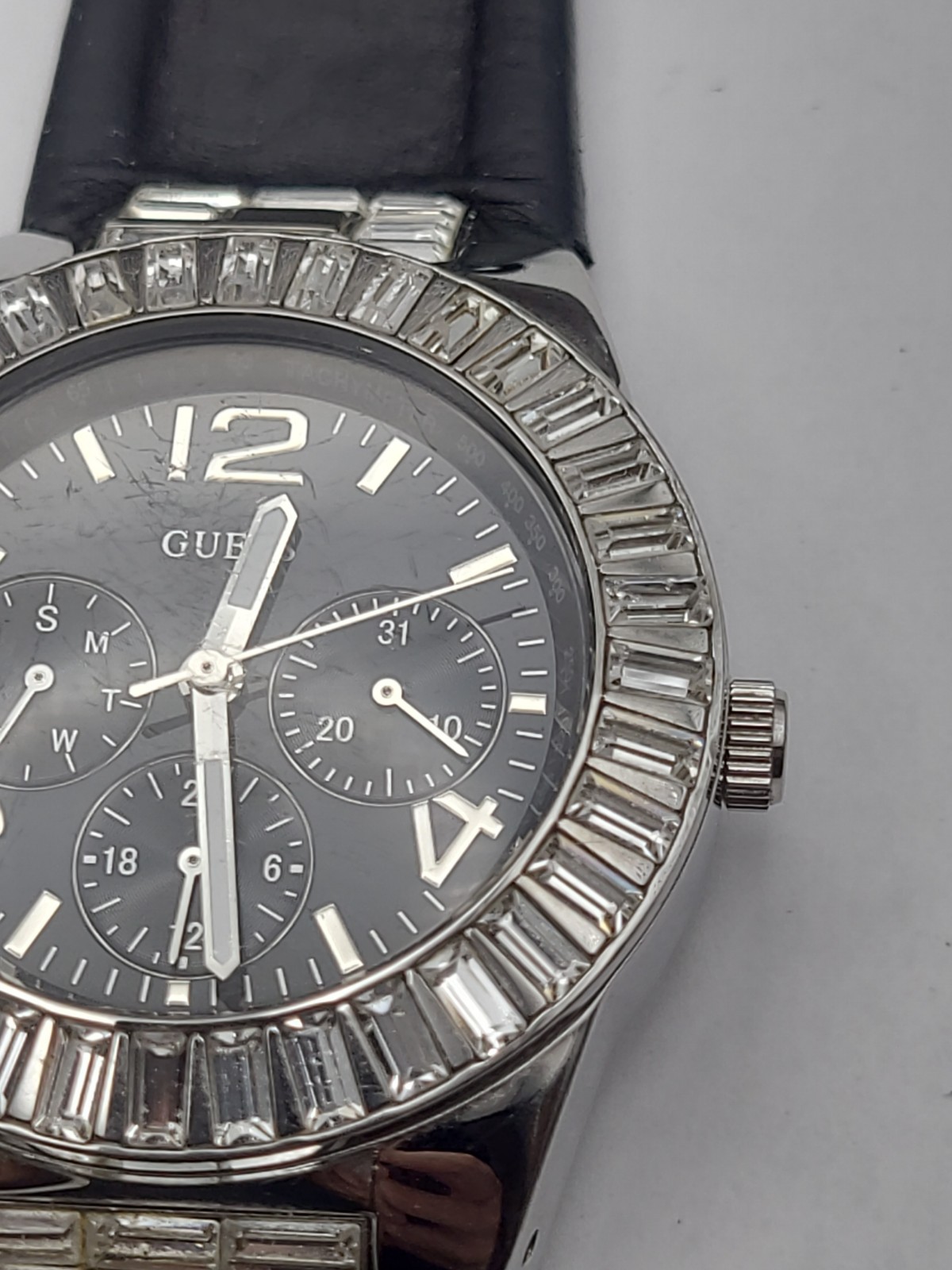 GUESS WATCH WATERPRO Black Dial Black Band New Battery Working