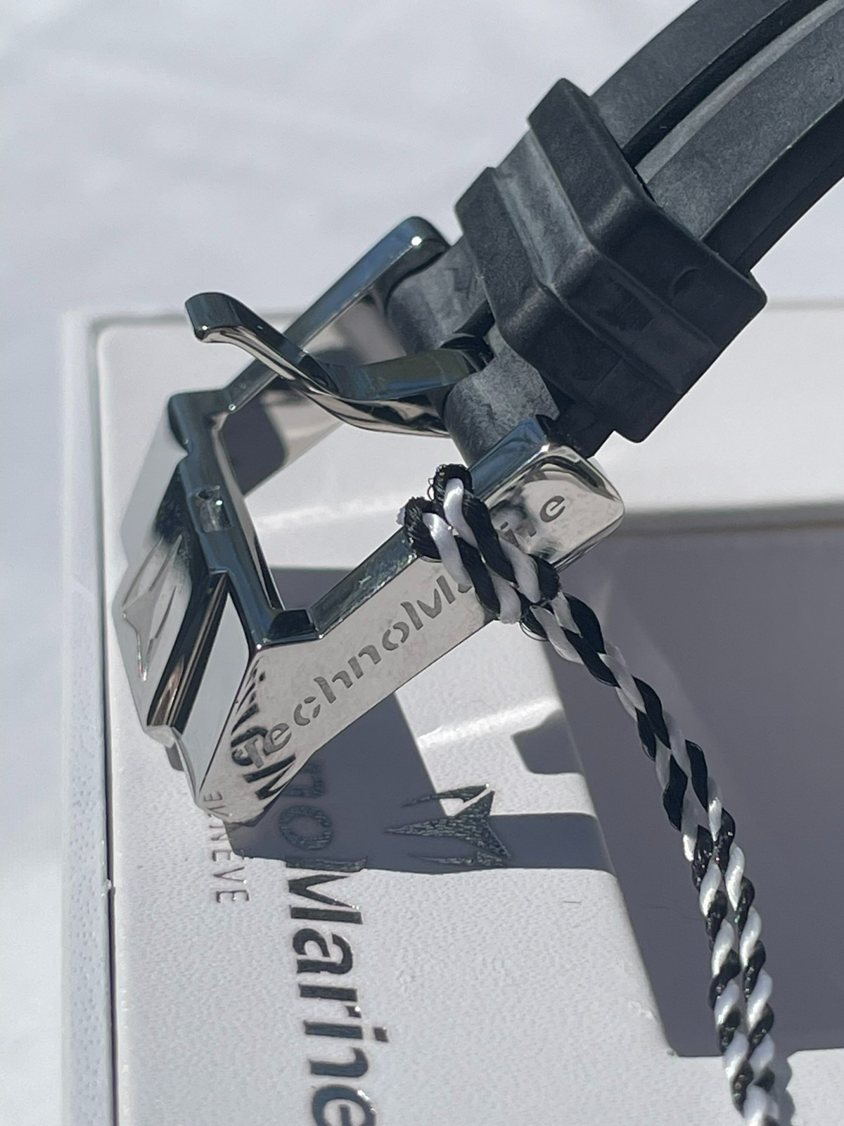TechnoMarine UF6 Dual Time: Collector-Grade Full Set (New Old Stock) – UFDT02G