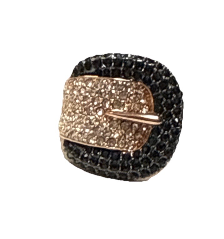 ROSE GOLD STAINLESS STEEL CHINA BLACK WHITE PAVE BELT BUCKLE LADIES RING SIZE 8