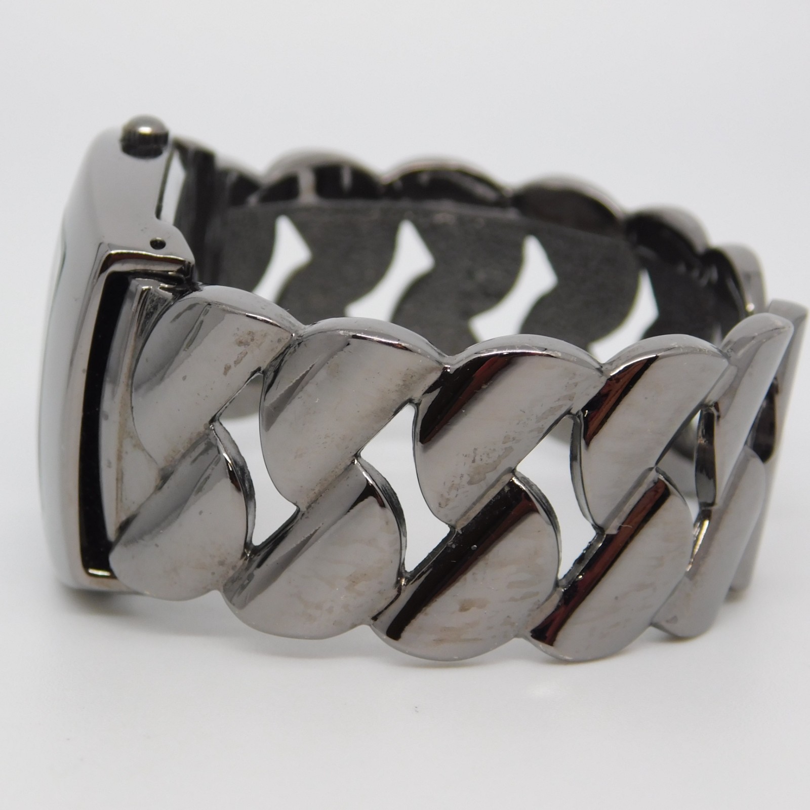 STUDIO Time STD1010T Cuff Bracelet Quartz Women’s Watch Sz. 6 1/4″ New Battery