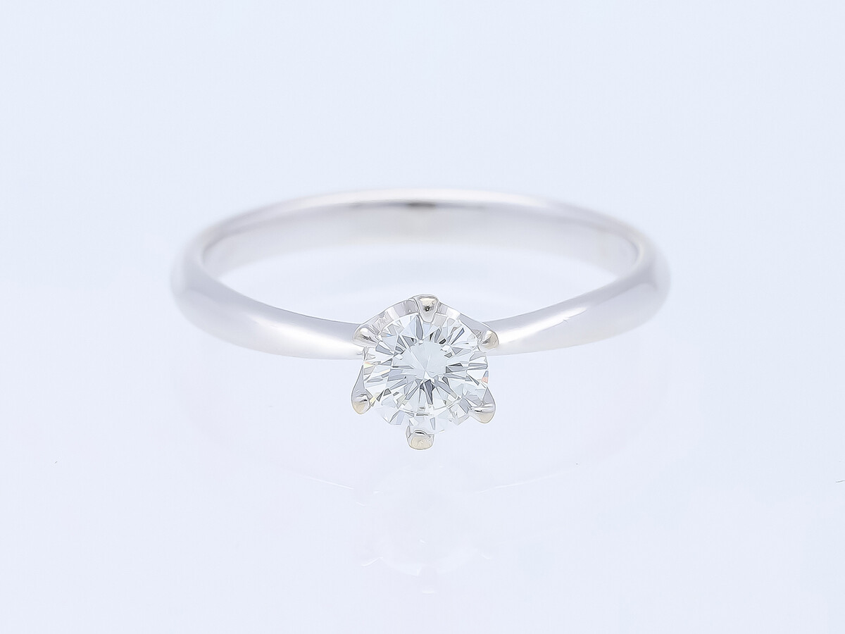 Great price engagement ring 0.40 carat solitaire brilliant 750 white gold detail