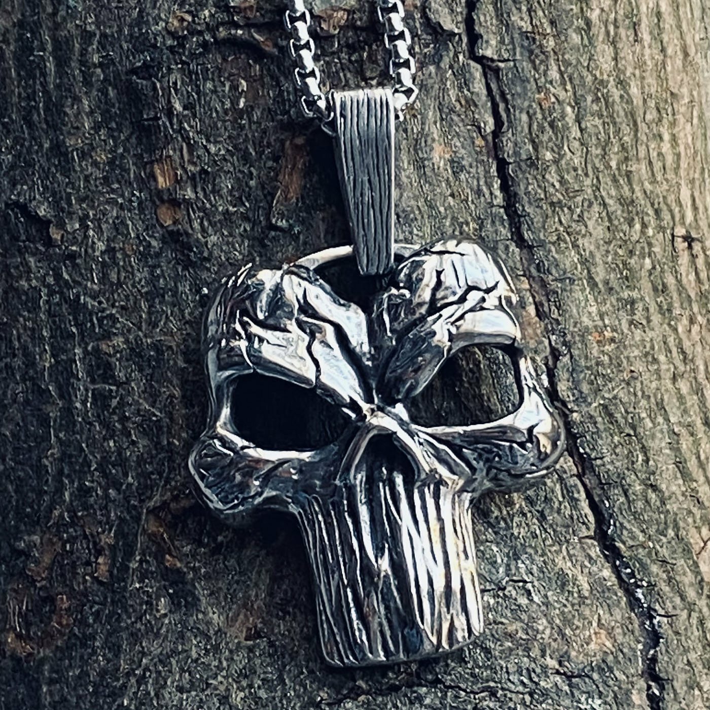 MENDEL Mens Punk Biker Superhero Punisher Skull Pendant Necklace Stainless Steel