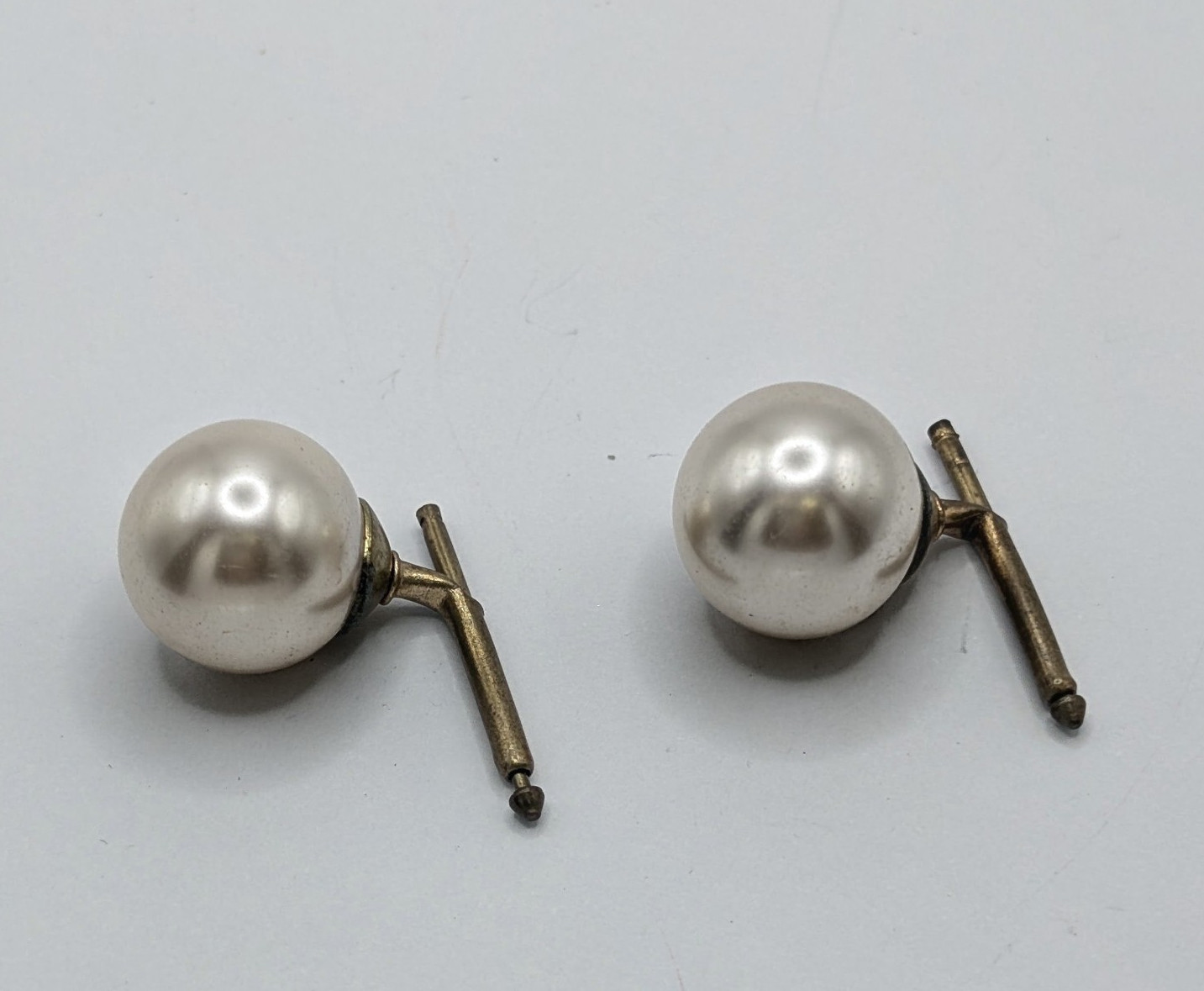 Vintage T-Bar Cufflinks Gold Tone Metal White Round Faux Pearl Pair 50 60s