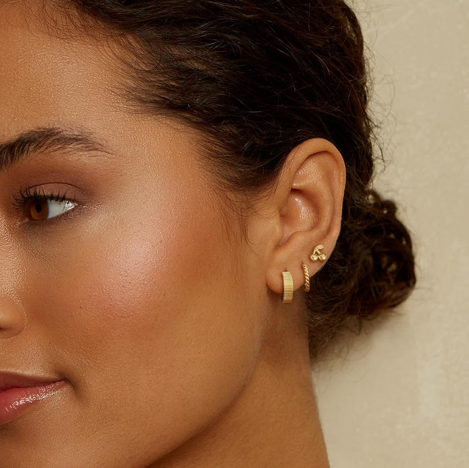 Gold Hoop Earrings for Women，Chunky 14K Gold Plated Trendy Cz Pearl Dangle Huggi