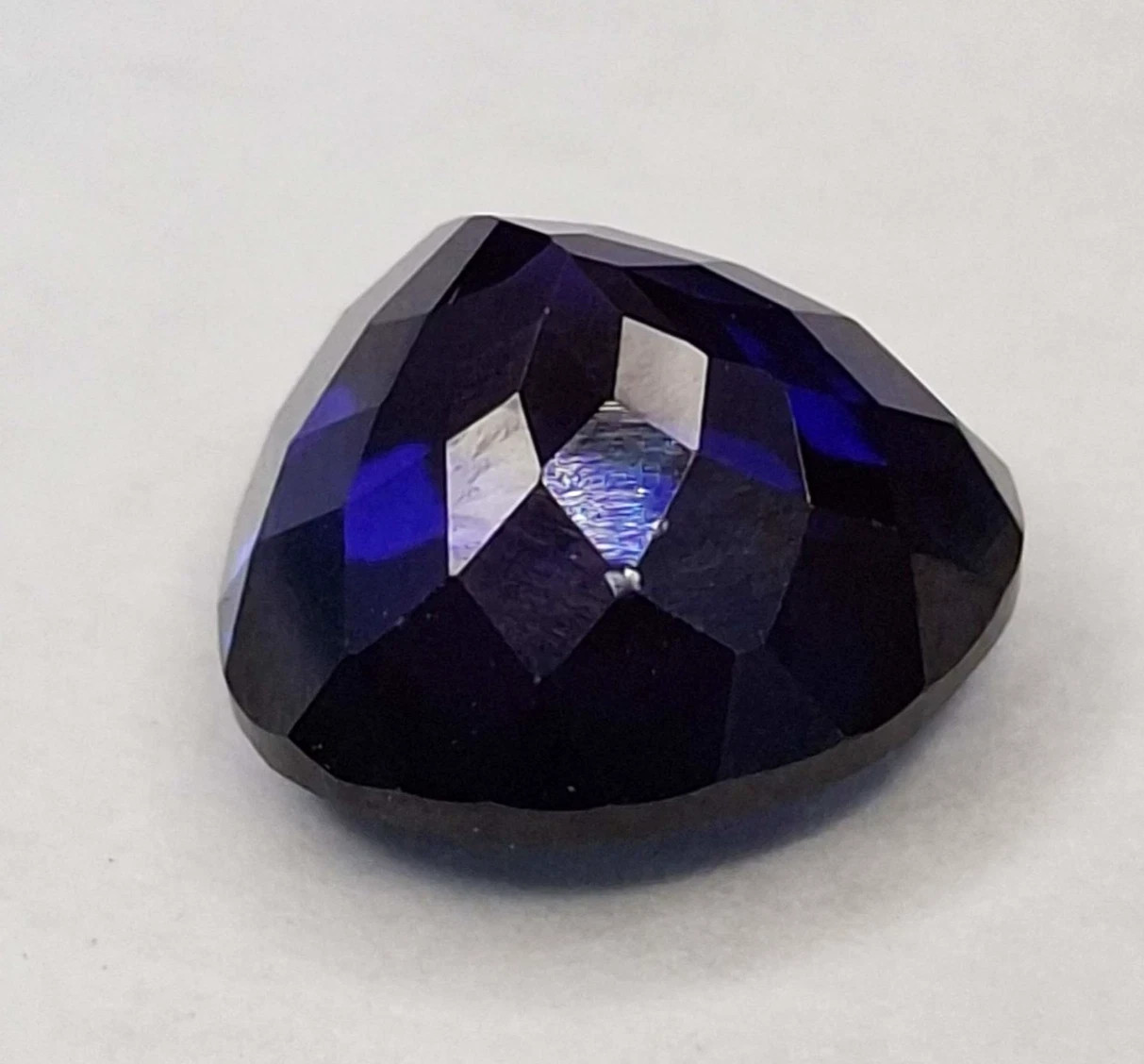 Mesmerizing Purple Blue Tanzanite Pear Cut 9-11 Ct Natural Certified Gemstone