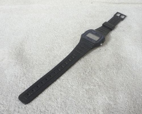 Working condition Casio Standard Cheap Casio Digital Watch for Men F-91W