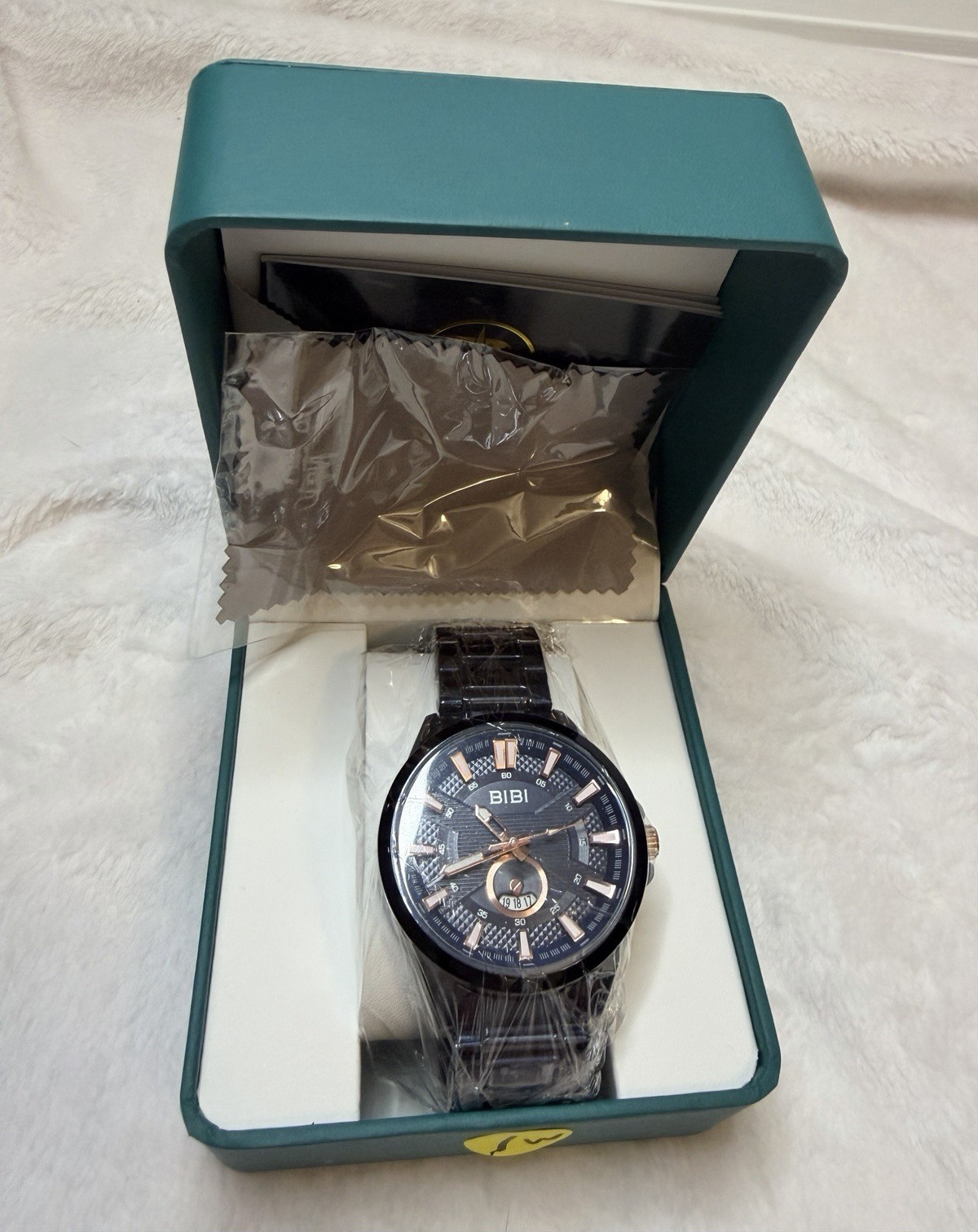 BIBI Black Textured Dial Quartz Analog Watch Black SS Box