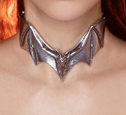 Alchemy Gothic Descending Darkness Necklace Flying Bat Choker Fine Pewter P983