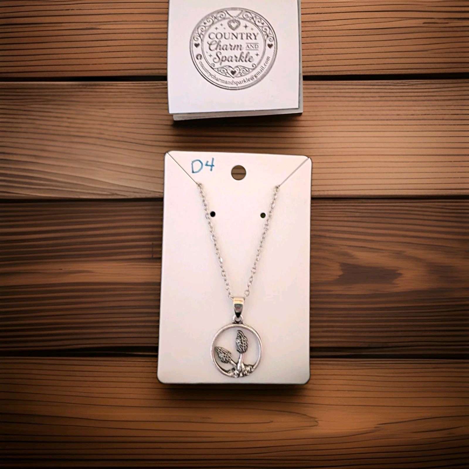 Country Charm and Sparkle Silver Tone Nature Charm with Mushroom Pendant D4
